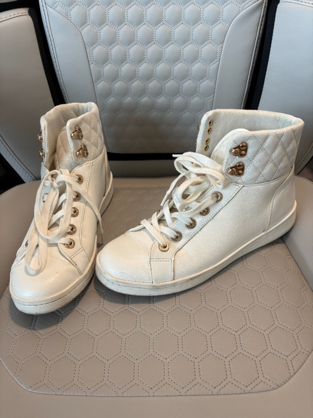 ALDO Elza Sneaker in White